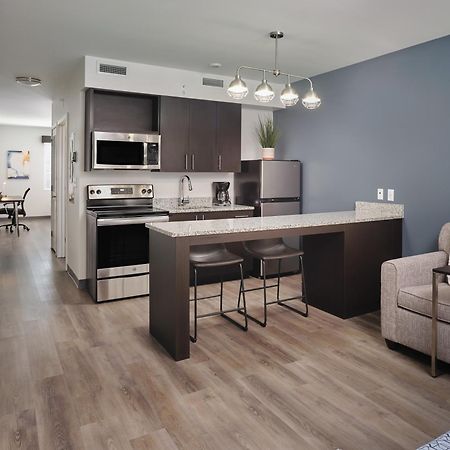 Stayapt Suites Columbus-Fort Benning Екстериор снимка