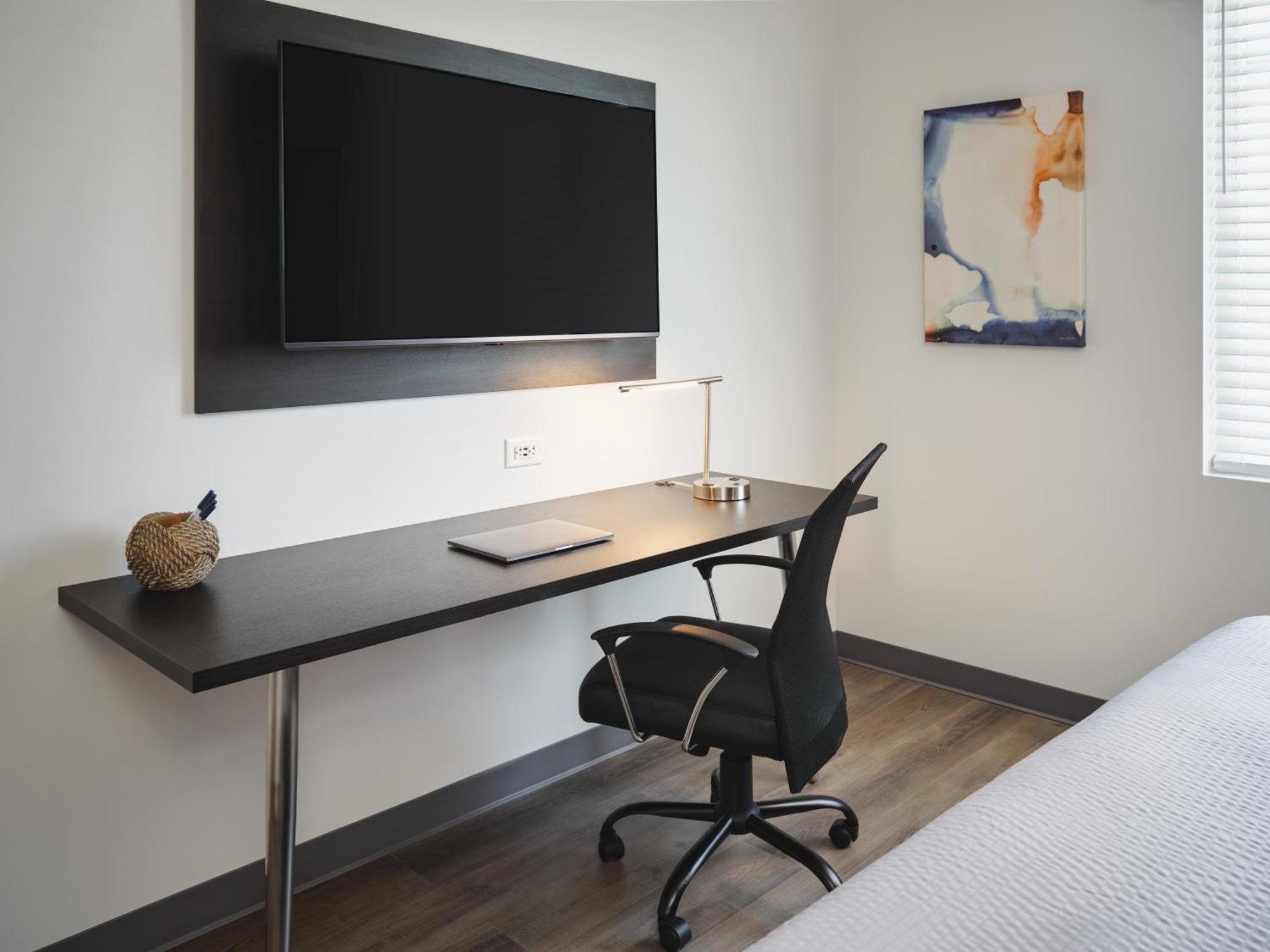Stayapt Suites Columbus-Fort Benning Екстериор снимка
